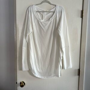1XL white tunic top - thermal material